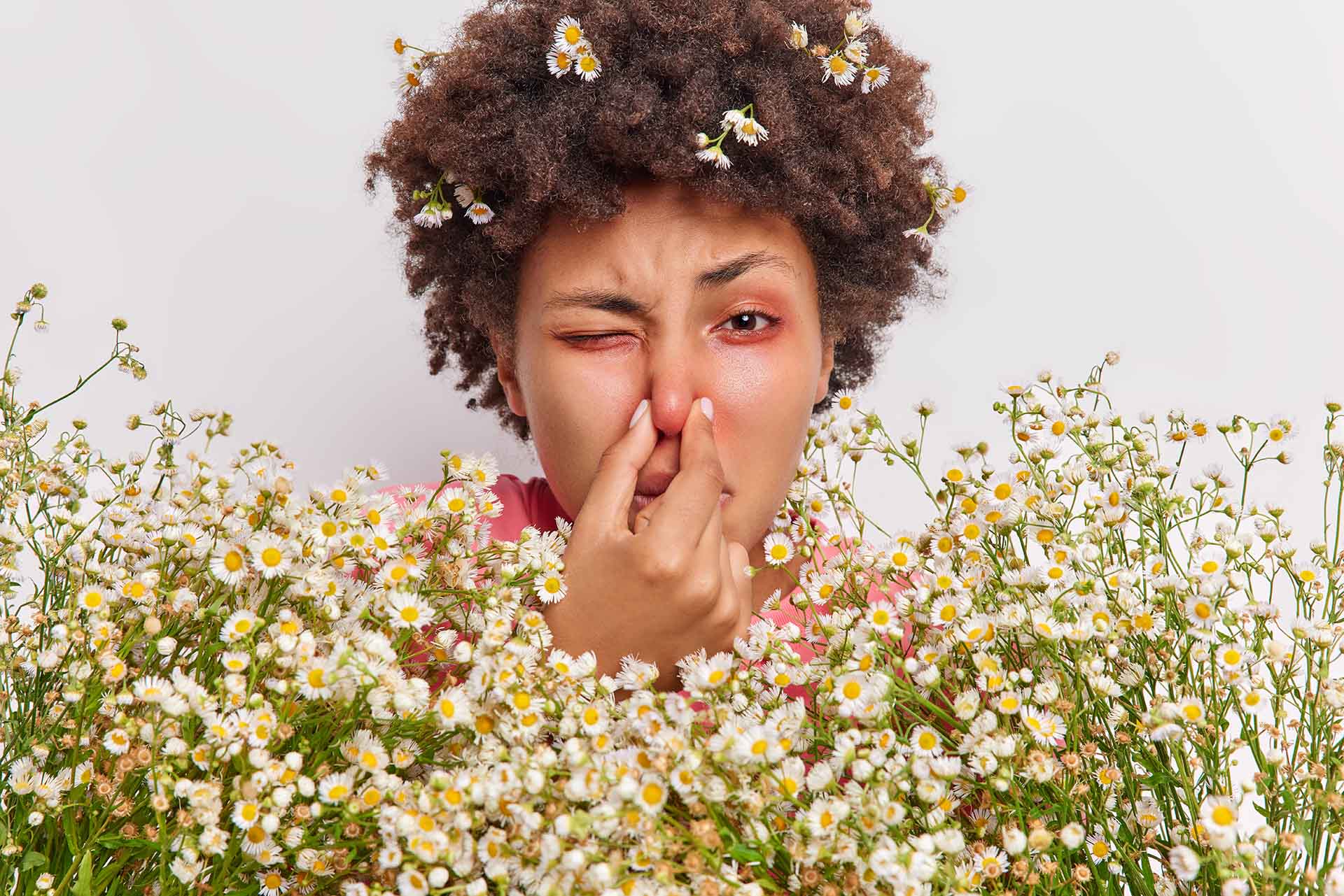 Femme allergique au pollen